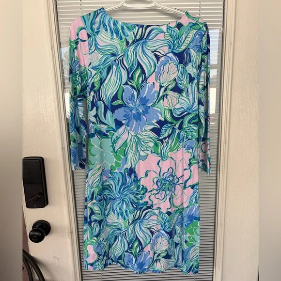 Lilly Pulitzer Sophie Floral Blue and Green Boat Neck, 3/4 length Sleeve, Small - Picture 3 of 4